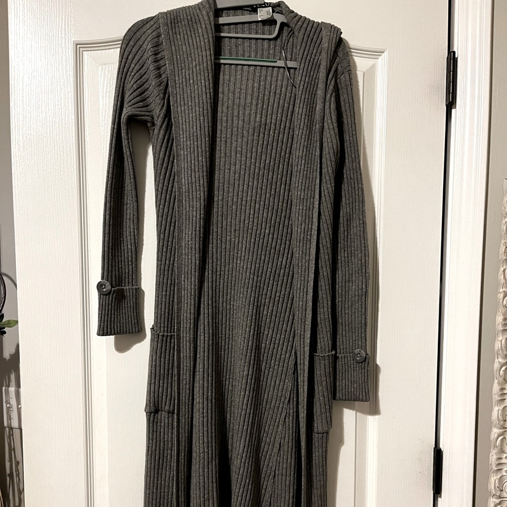 XS Venus full length cardigan *very stretchy material*